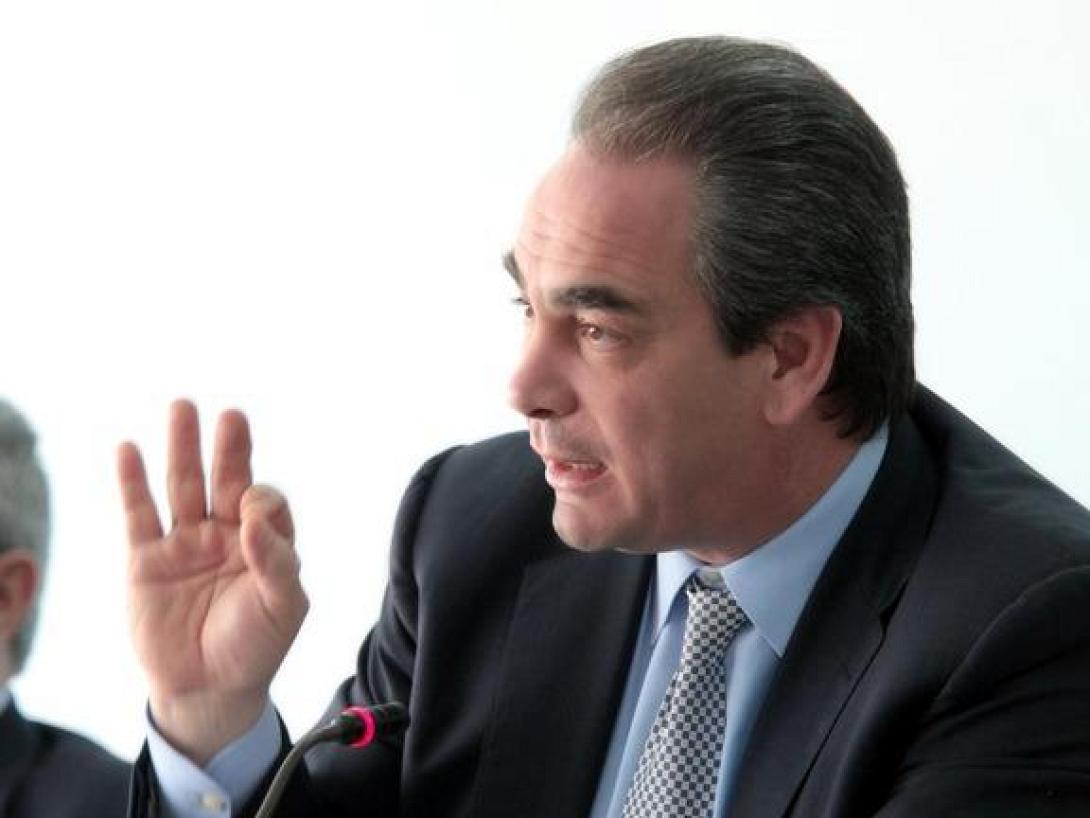 Ζητά ορθολογικότερη αντιμετώπιση της ελληνικής κρίσης ο Κ. Μίχαλος