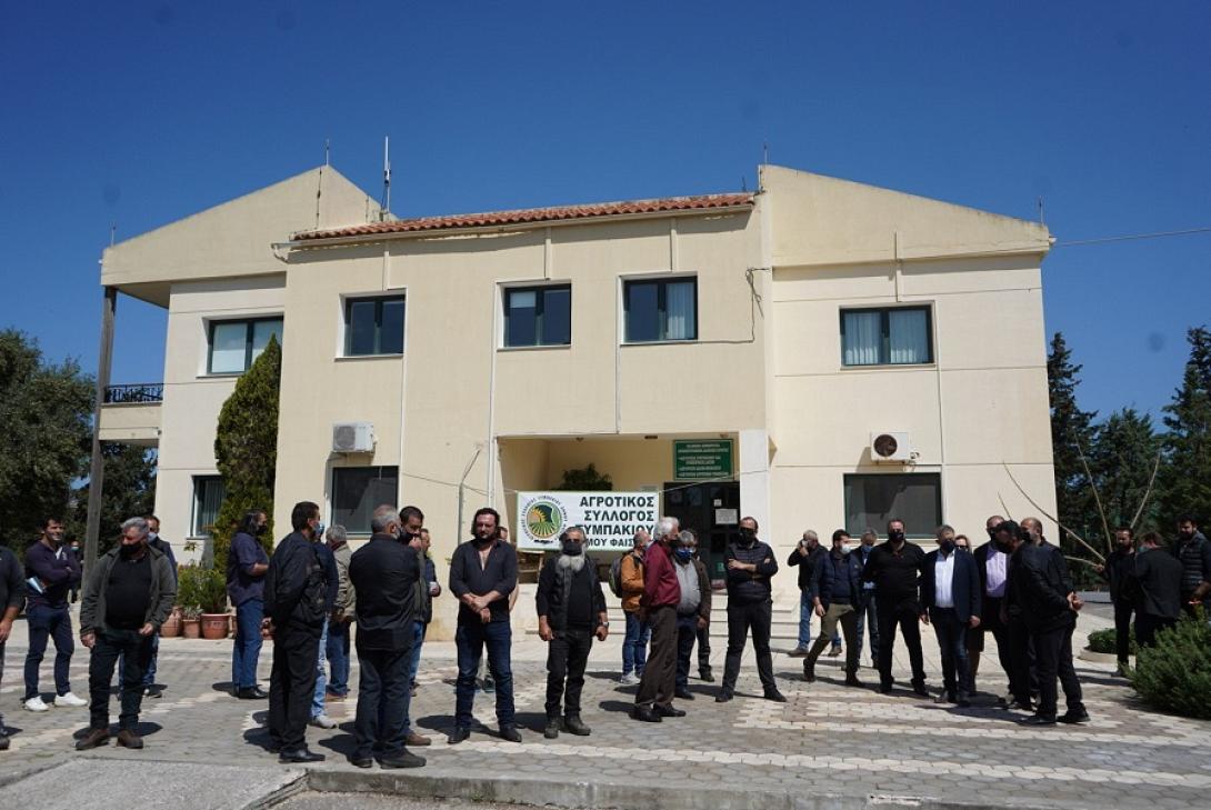 Στο Δασαρχείο αγρότες της Μεσαράς