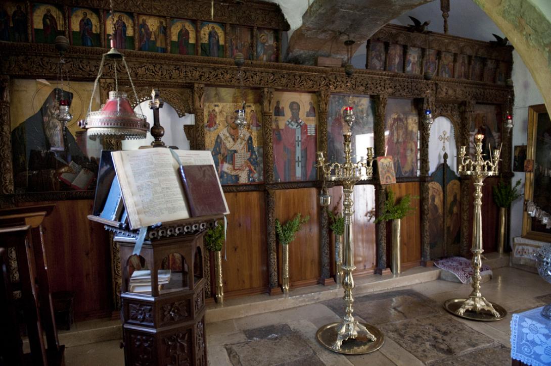 μονή αγίου γεωργίου γοργολαϊνη