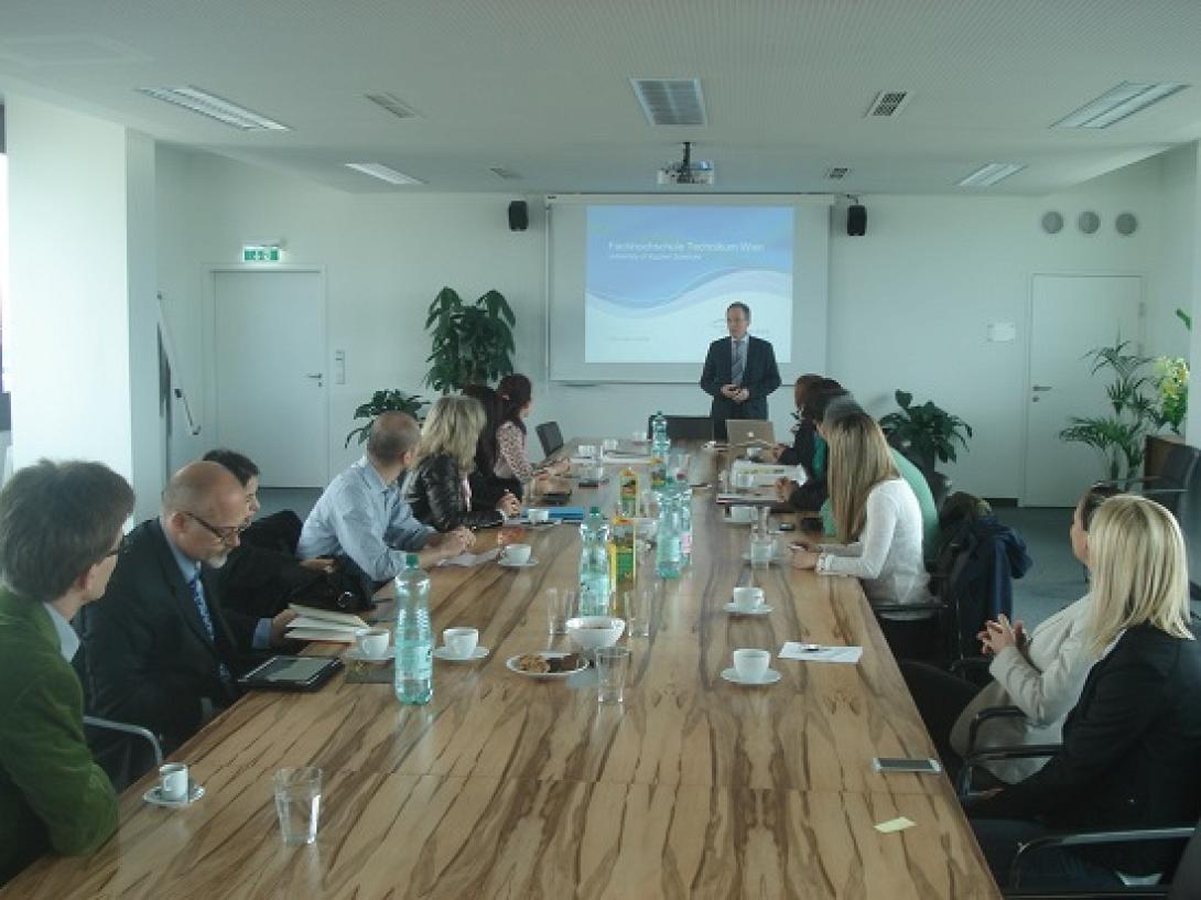 "Αξιοποιώντας τη Μετανάστευση για την Ανάπτυξη"