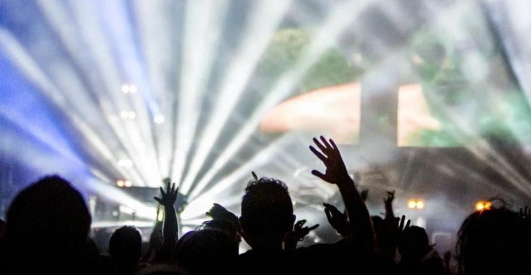 νυχτερινά κέντρα, μπαρ