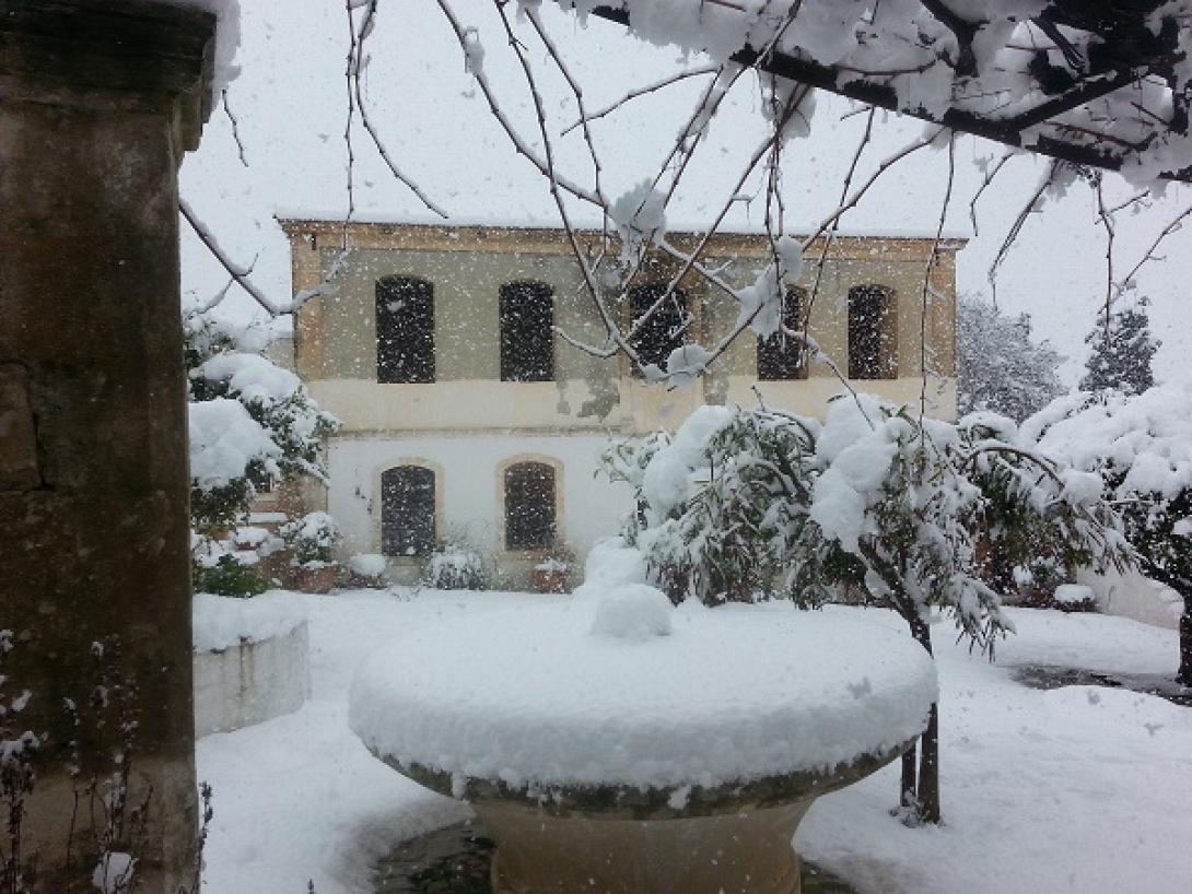 Μοναστήρια Χιόνια