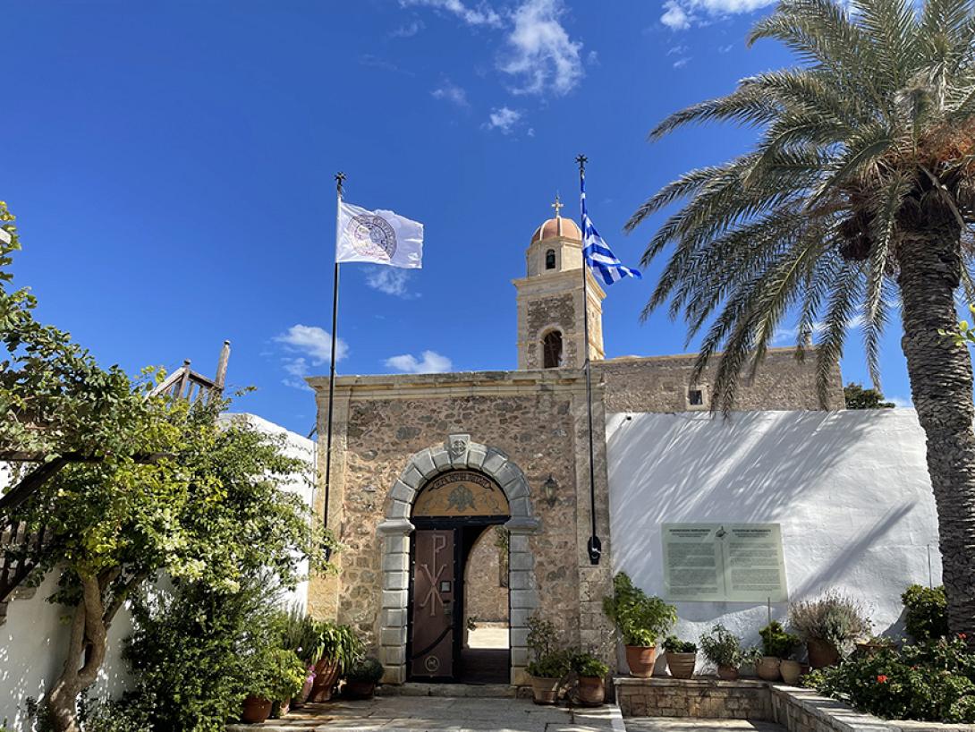 μονη τοπλου