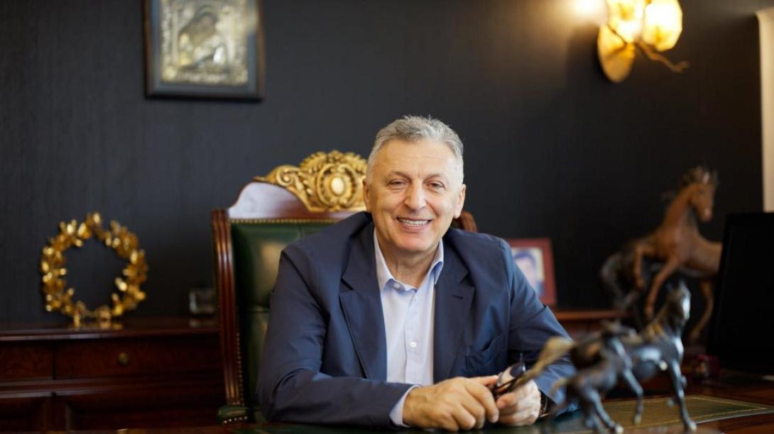 μπόρις μουζενίδης