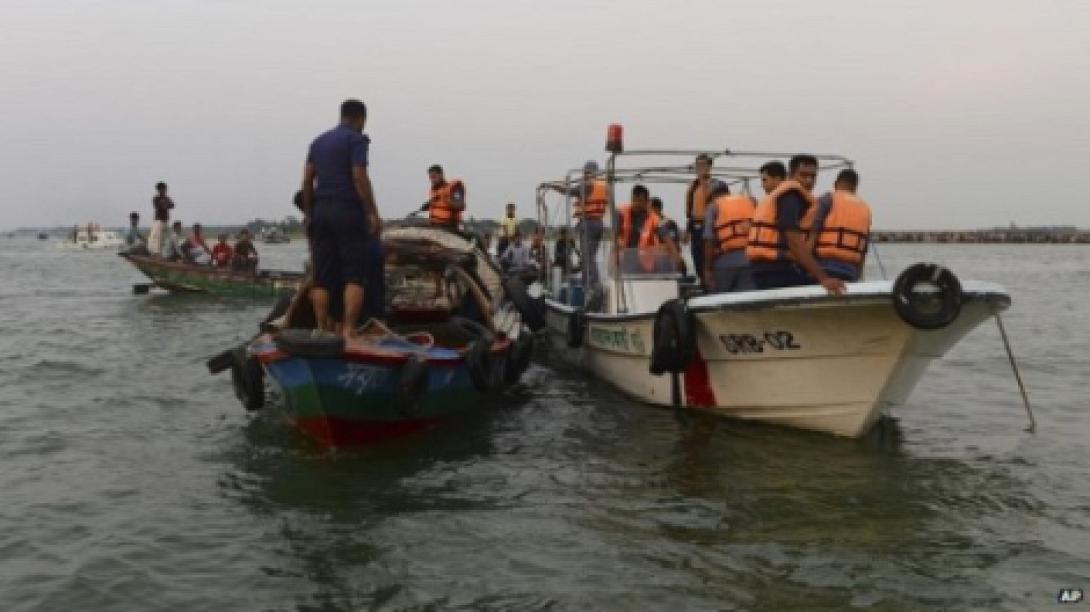 Αυξάνονται οι νεκροί στο Μπαγκλαντές από το ναυάγιο 