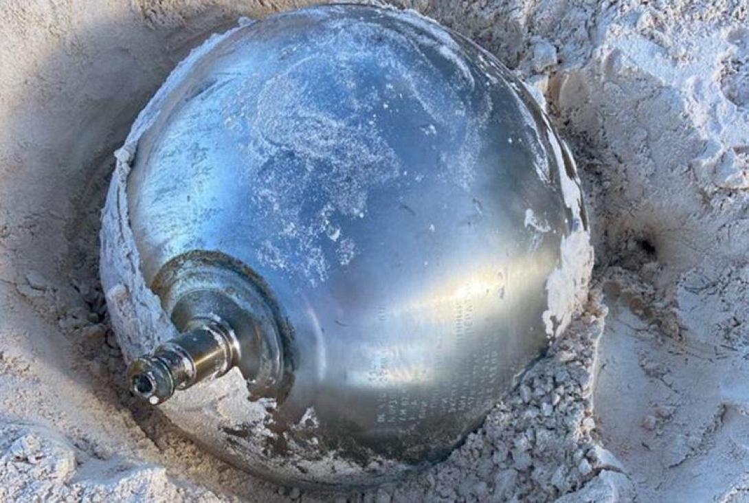 Μπάλα τιτανίου - Μπαχάμες