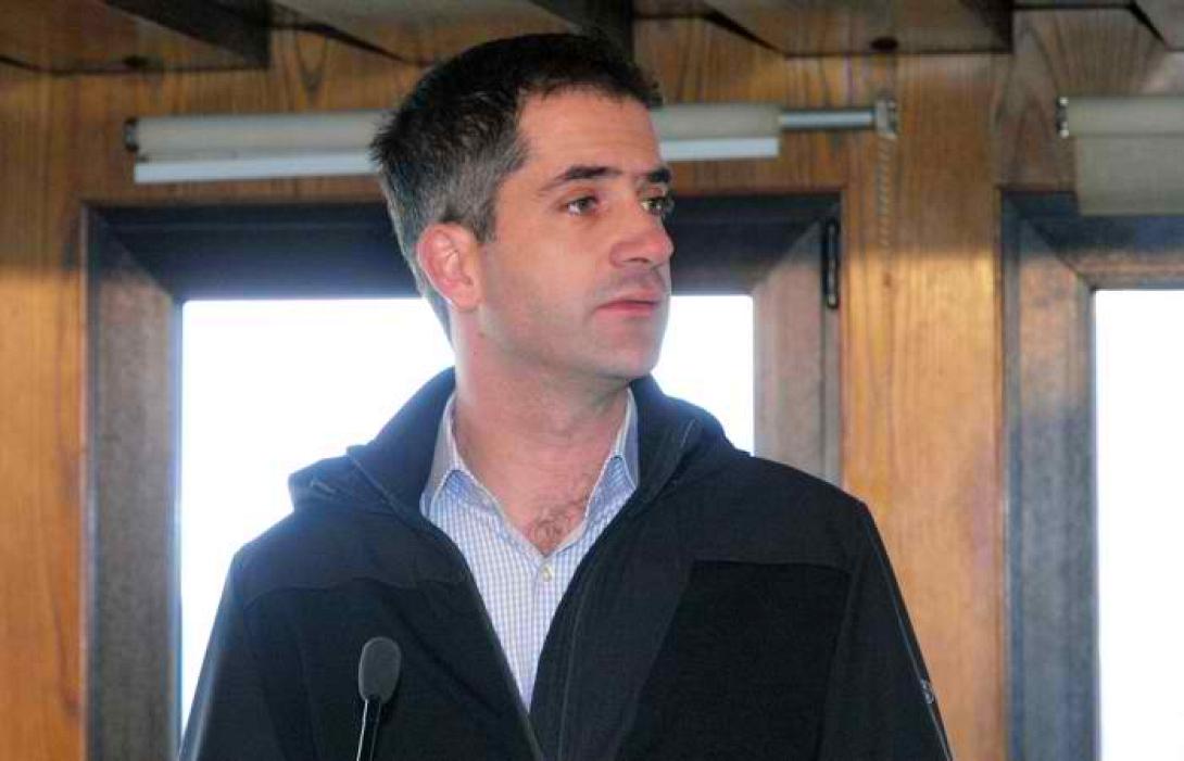 Ο Κώστας Μπακογιάννης για το βιβλίο του Κουφοντίνα