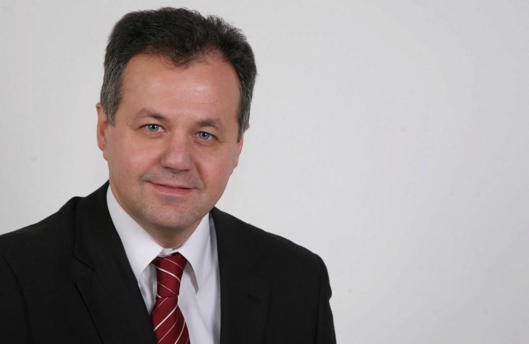 γιωργος μπαρτζωκης