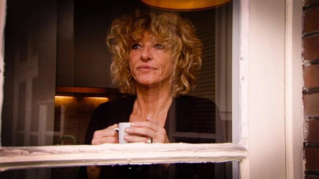 ολλανδή δημοσιογράφος