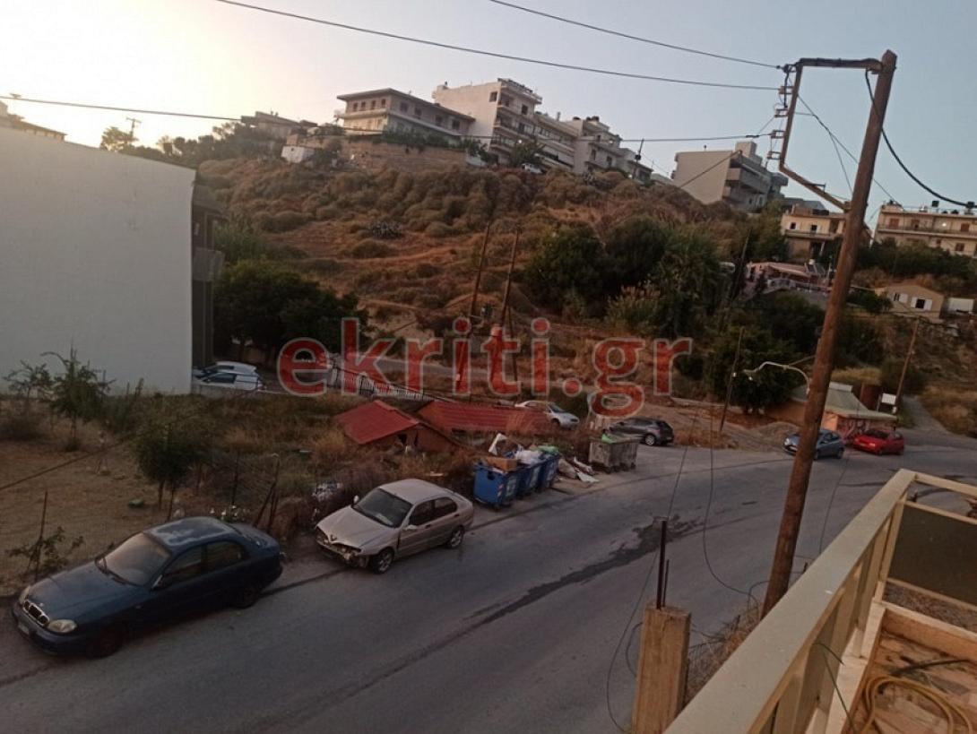 η άκρη της μπουλντόζας μπλέχτηκε στα καλώδια