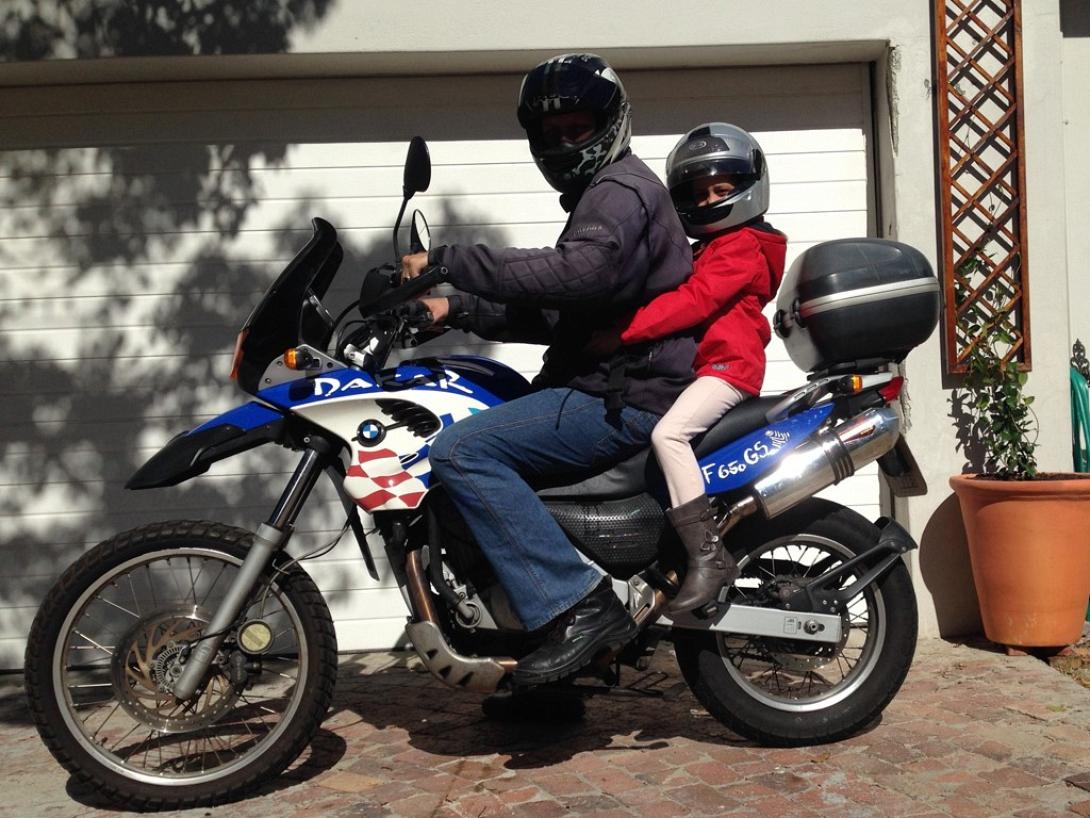 πατερας κορη μοτοσυκλετα