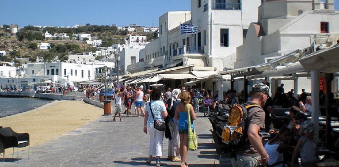 myconos-touristes21.jpg