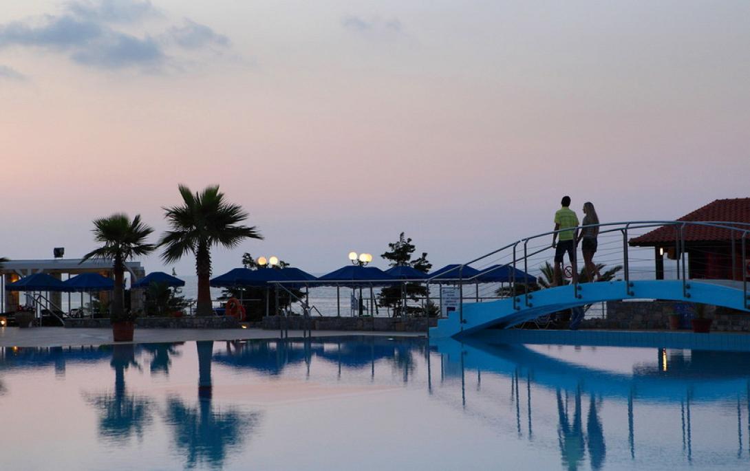 "Ξεπαγώνει" τουριστική επένδυση 37 εκ. ευρώ θυγατρικής της Καράτζης στην Ιεράπετρα 