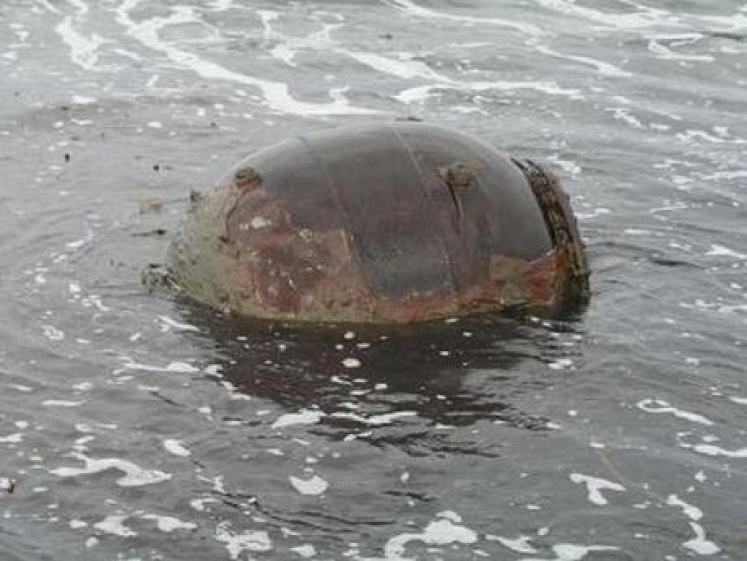 Ελεγχόμενη έκρηξη νάρκης στο λιμάνι του Αγίου Νικολάου