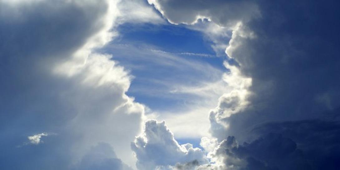 Νεφώσεις, βροχή και ... ζέστη, σήμερα στην Κρήτη