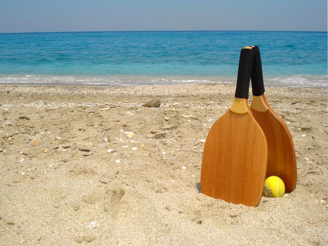 Τα μάθατε; Τρείς στους 4 Έλληνες ετοιμάζονται για ... διακοπές