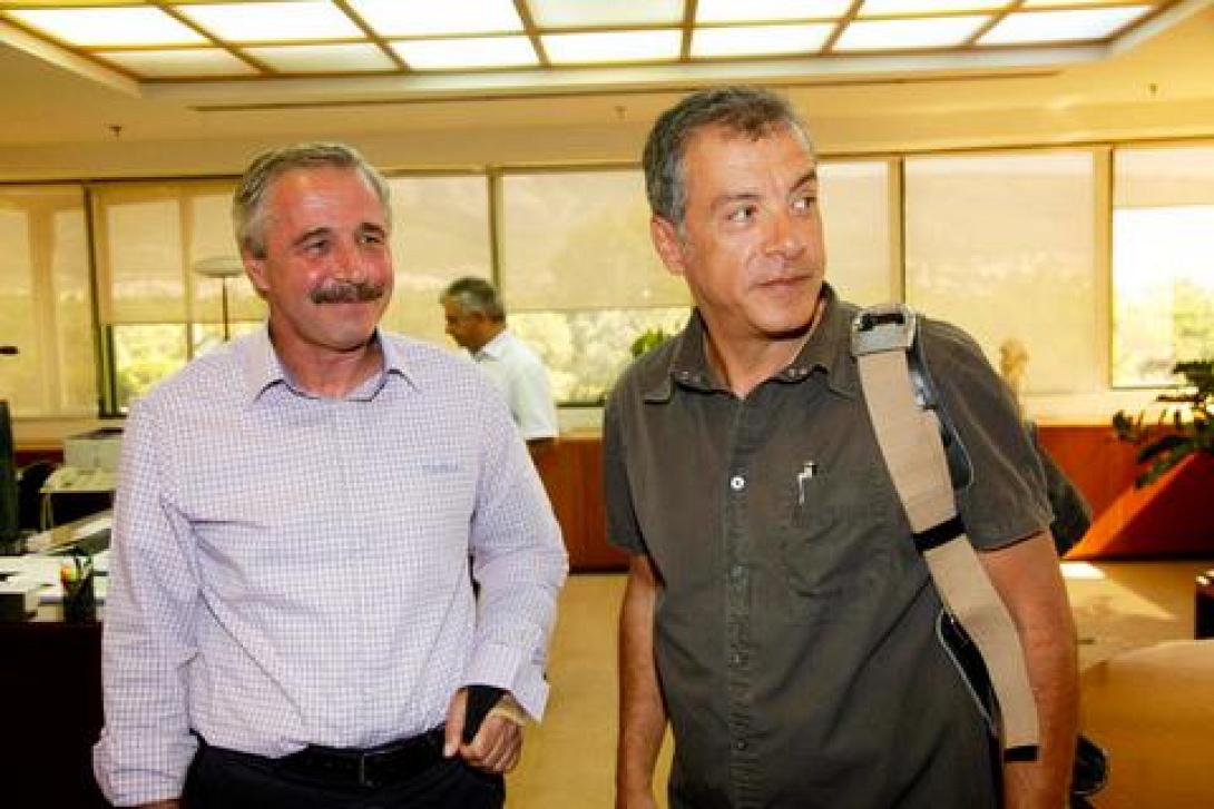 Συνάντηση Θεοδωράκη - Μανιάτη για θέματα περιβάλλοντος