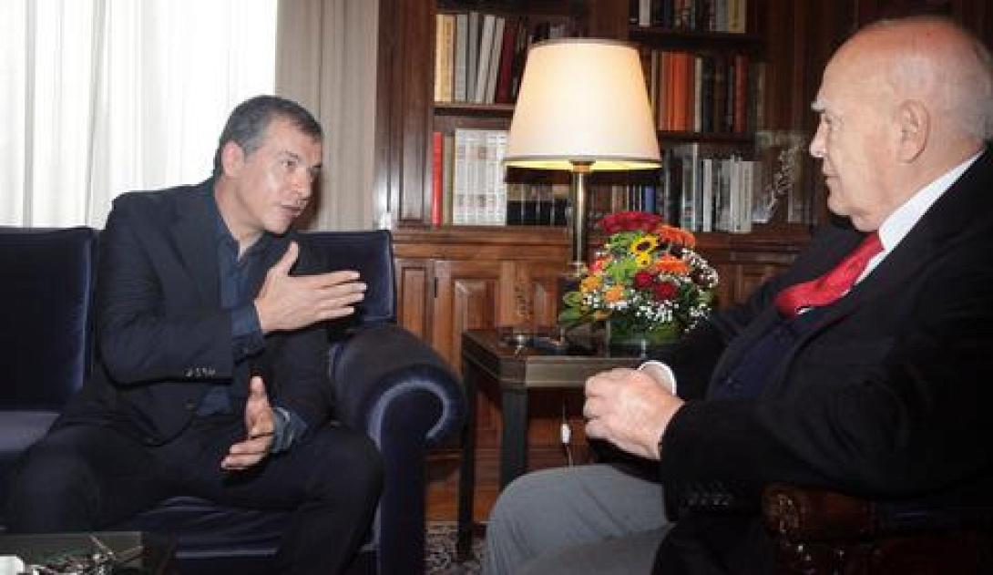 Εκλογές το Νοέμβριο του 2015 ζήτησε ο Στ.Θεοδωράκης