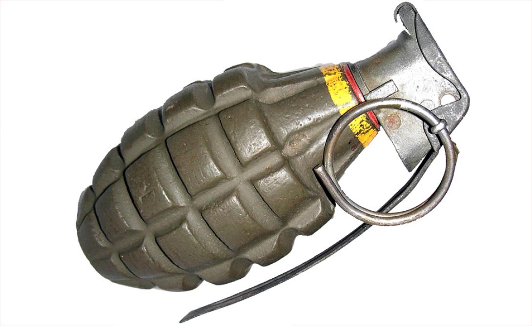 χειροβομβιδες