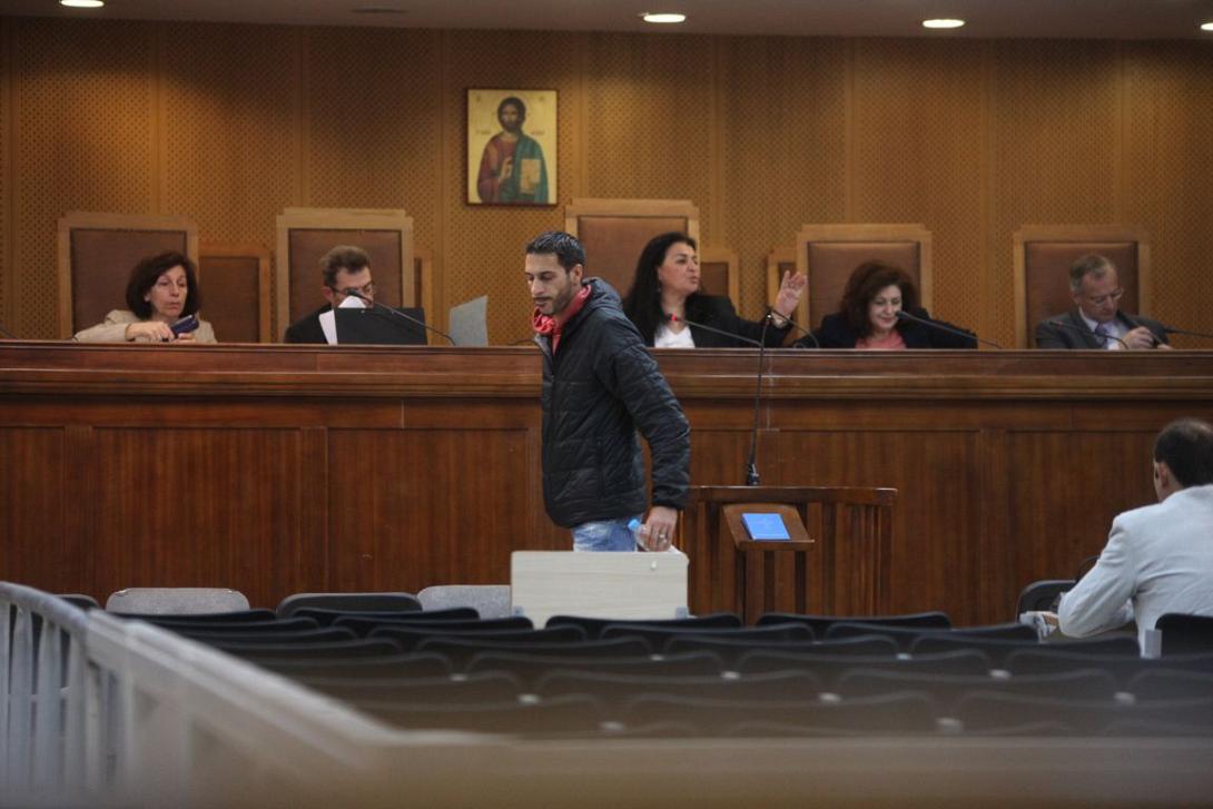 φιλος παυλου φύσσα