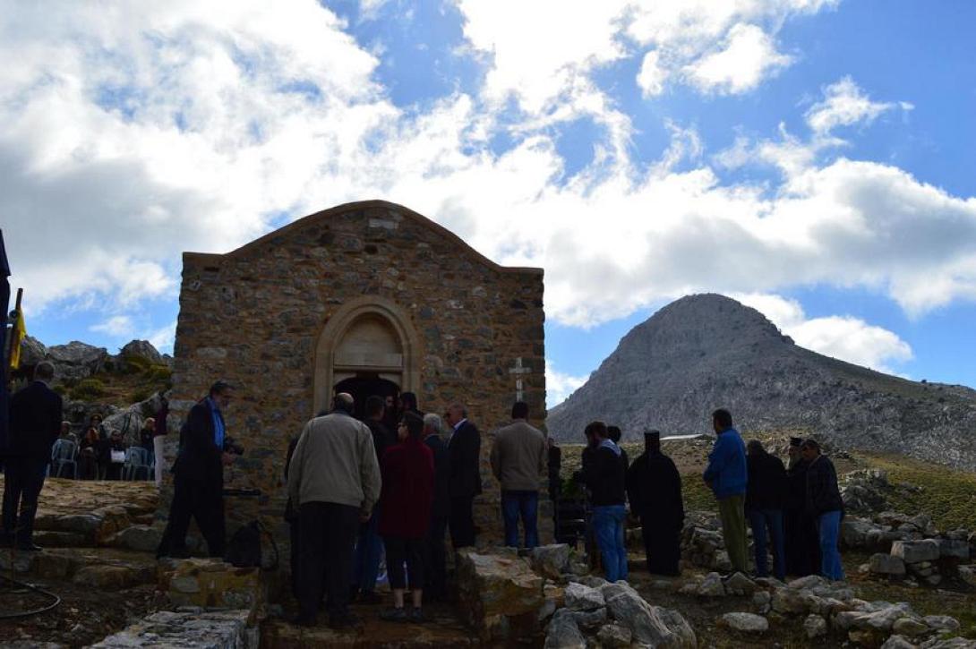 Θυρανοίξια