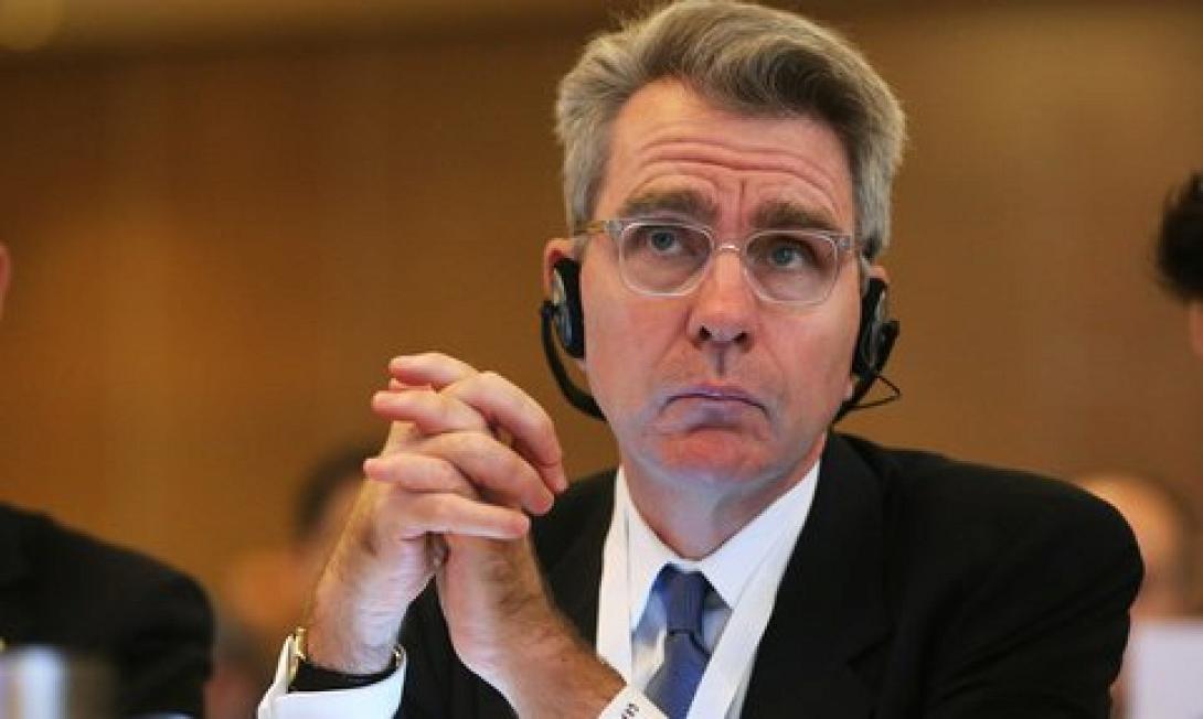 Αμερικανος πρεσβης