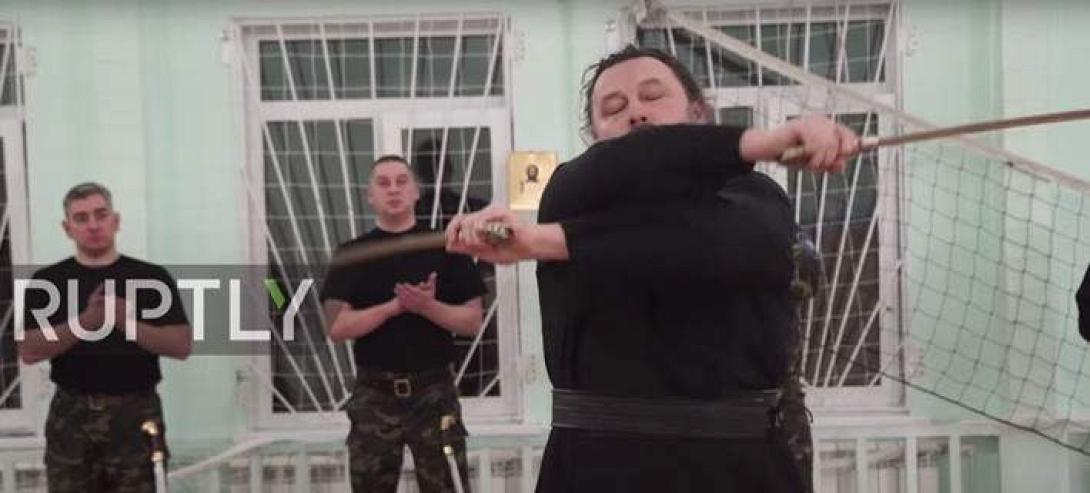 ιερέας νίτζα 