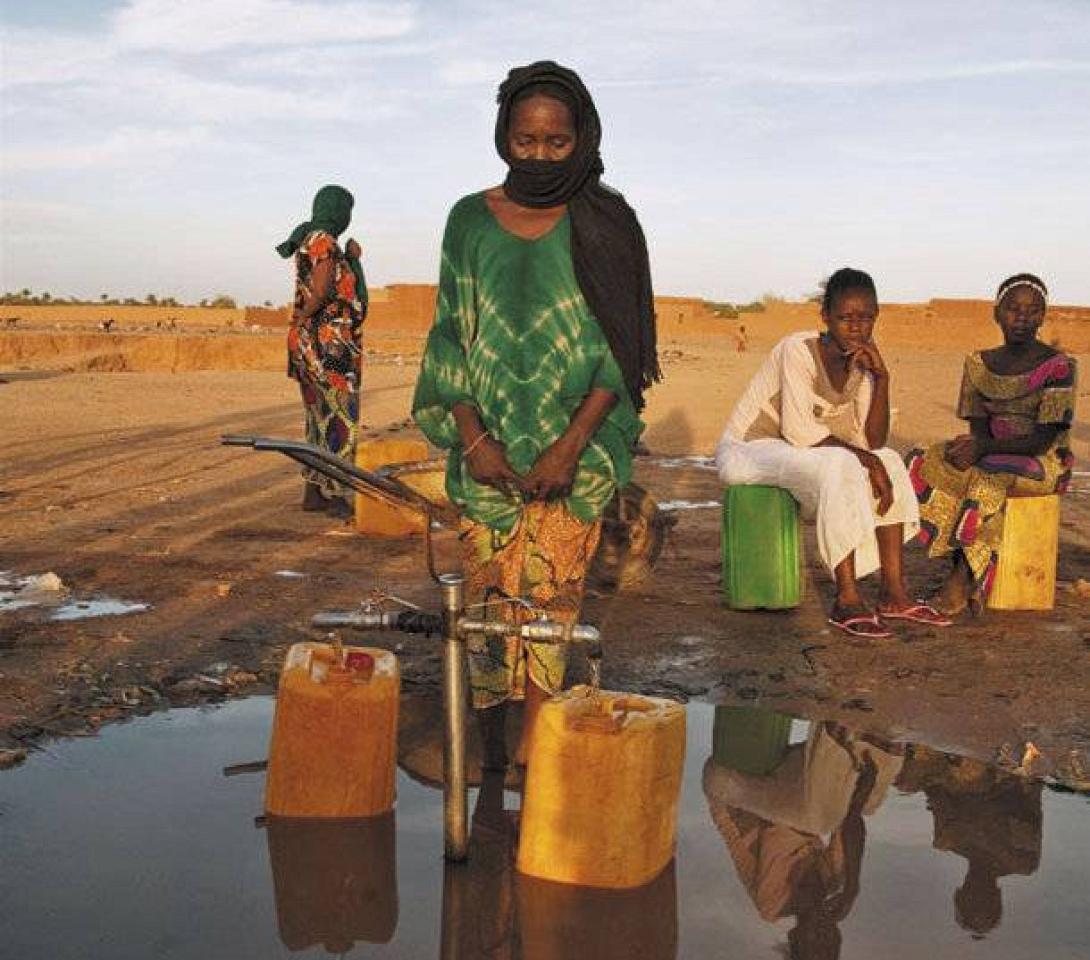 Τρεις εκκλησίες πυρπολήθηκαν στο Νίγηρα- Συνεχίζονται οι ταραχές κατά των σκίτσων Charlie Hebdo