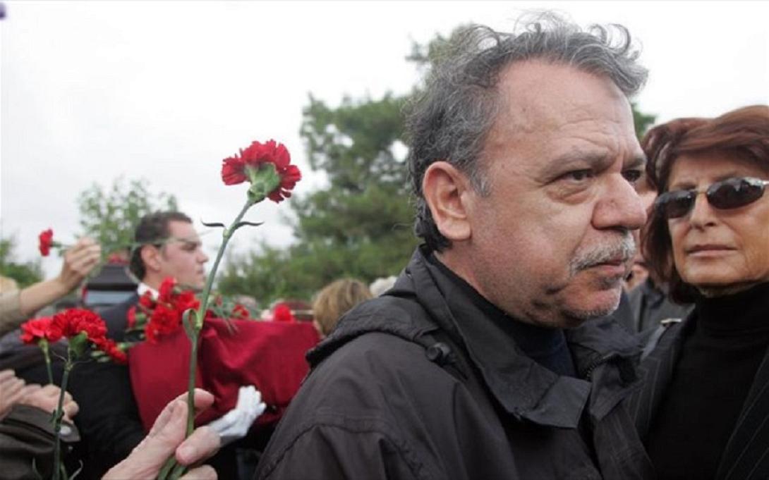  Νίκος Μπελογιάννης 