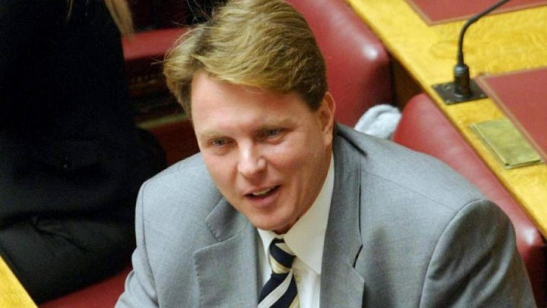 Νίκος Γεωργιάδης 