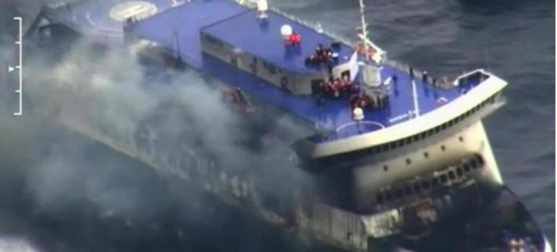 Πληροφορίες για 4 νεκρούς στα αμπάρια του Norman Atlantic