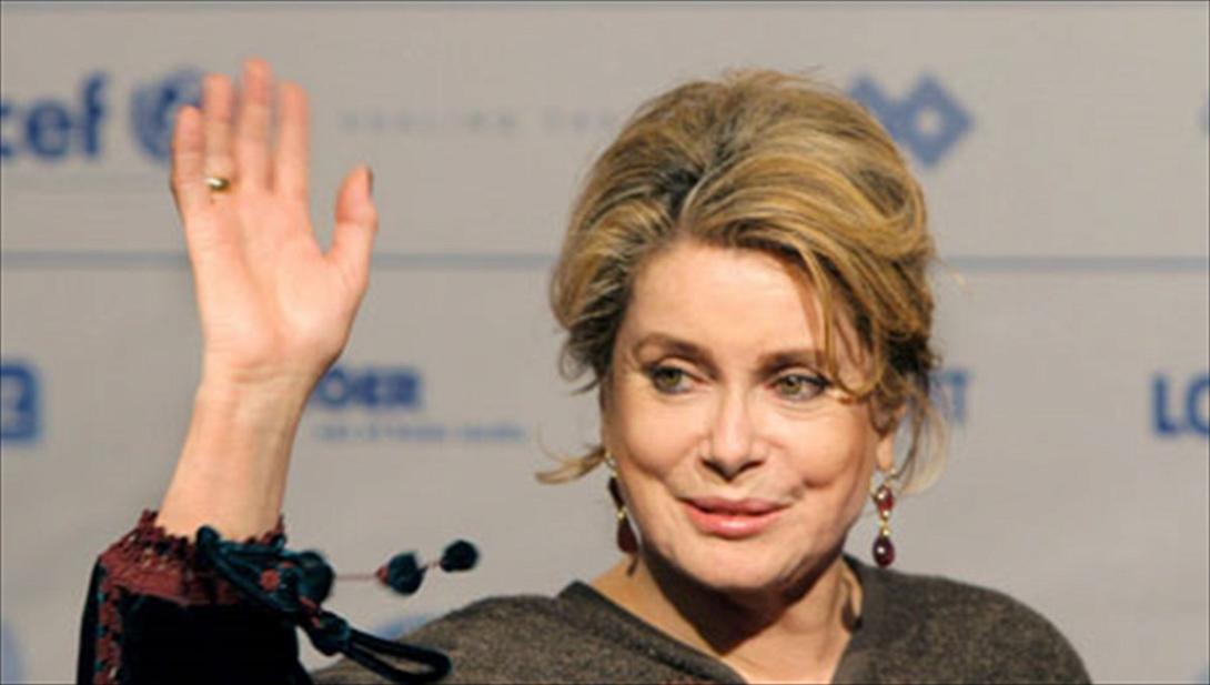 κατρίν ντενέβ