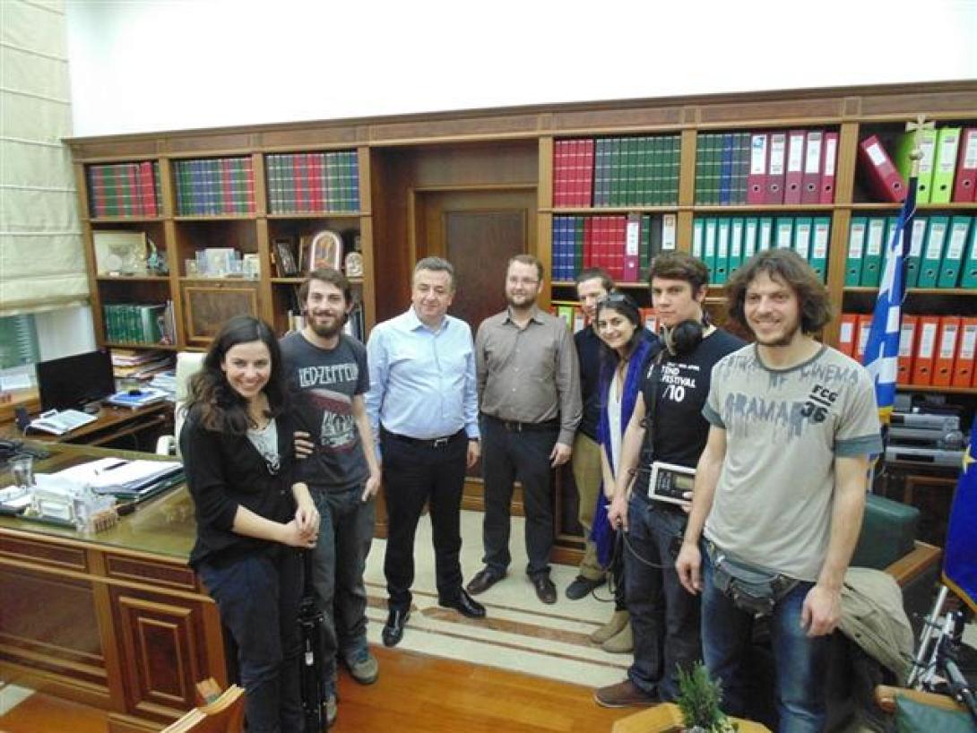 Τον γύρο του κόσμου θα κάνει ντοκυμαντέρ για την Κρήτη