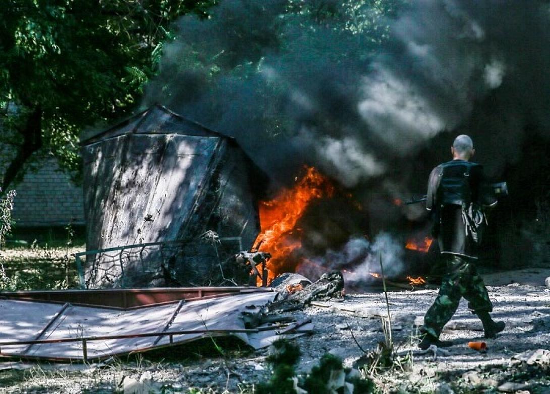 Σφοδρές μάχες στο αεροδρόμιο του Ντονέτσκ