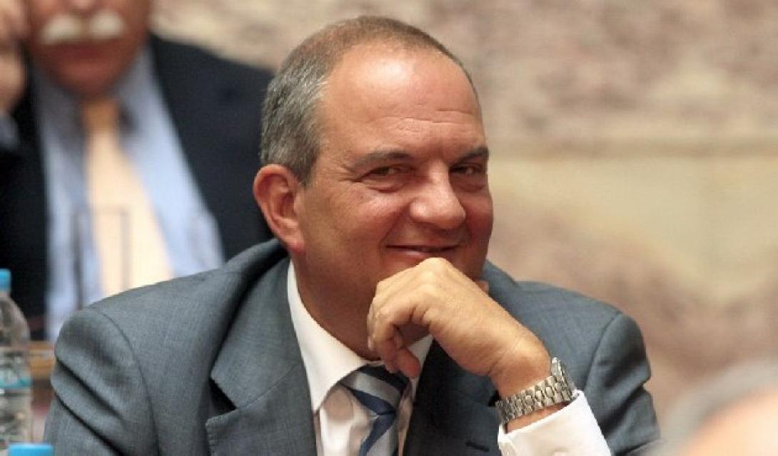 Ενθουσιασμός Καραμανλή για την υποψηφιότητα Δήμα