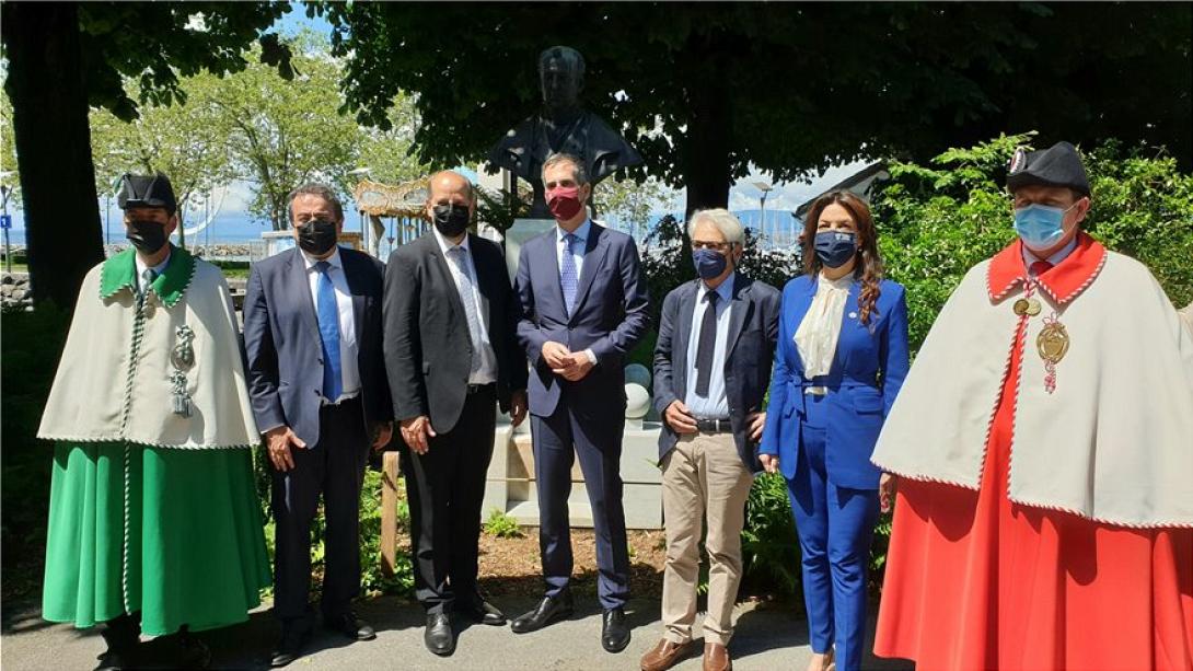 ΛΩΖΑΝΗ ΜΠΑΚΟΓΙΑΝΝΗς