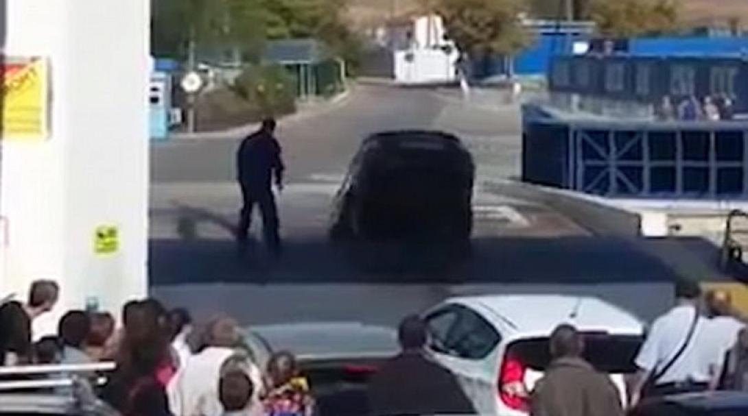 αυτοκινητο 