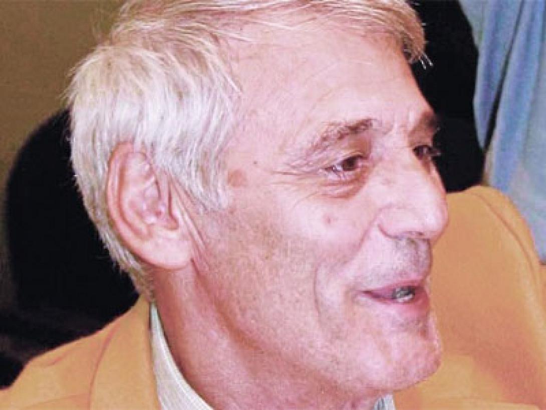 Δ. Βεργής στους αστυνομικούς: Μα πως με βρήκατε με το ξανθό μαλλί;