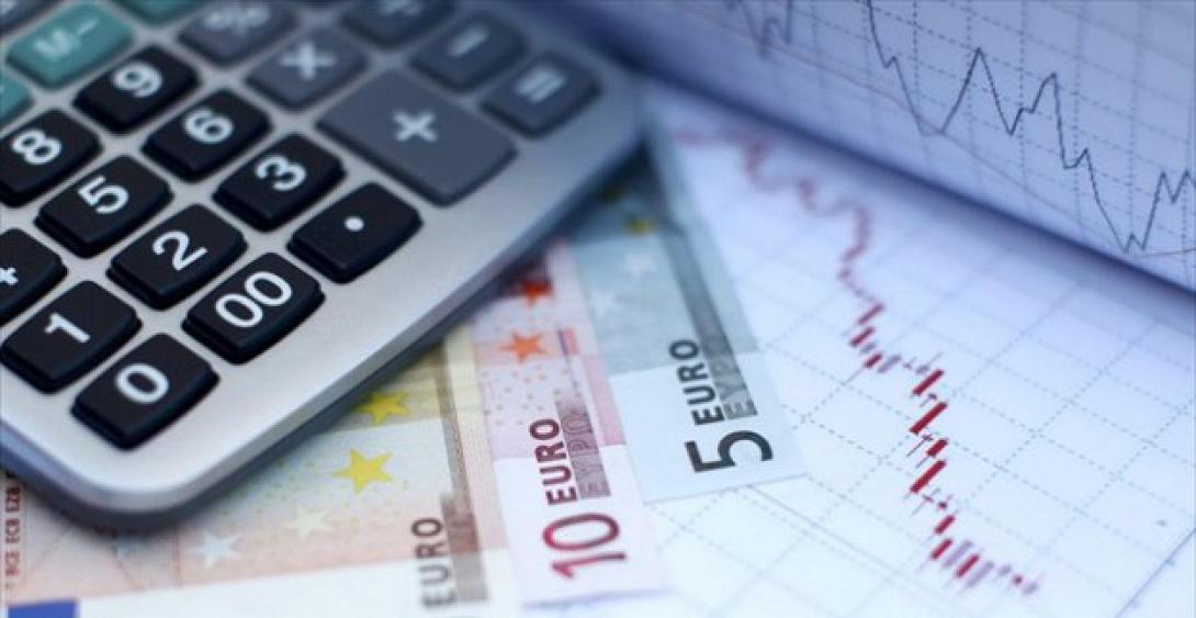 Ρυθμίσεις για τα χρέη πολιτών θα ζητήσει η κυβέρνηση από την τρόικα