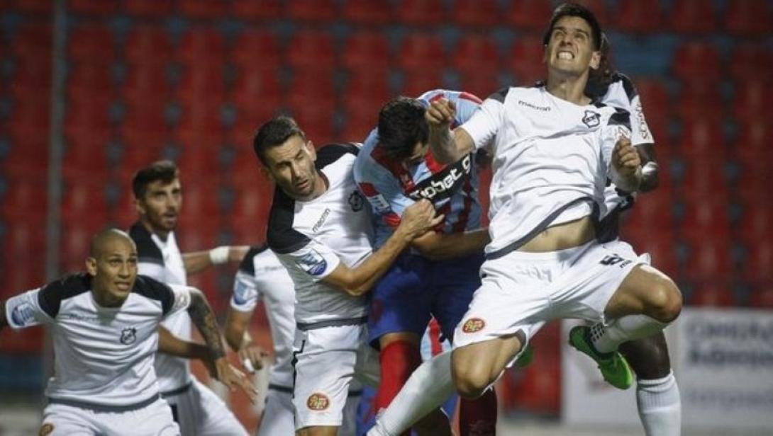 ofipanioniosneiraaa.jpg