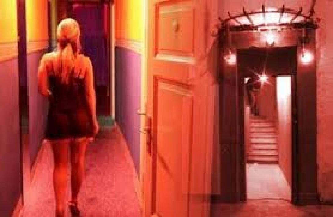 Στη Βουλή, το θέμα των παράνομων οίκων ανοχής στην Αθήνα