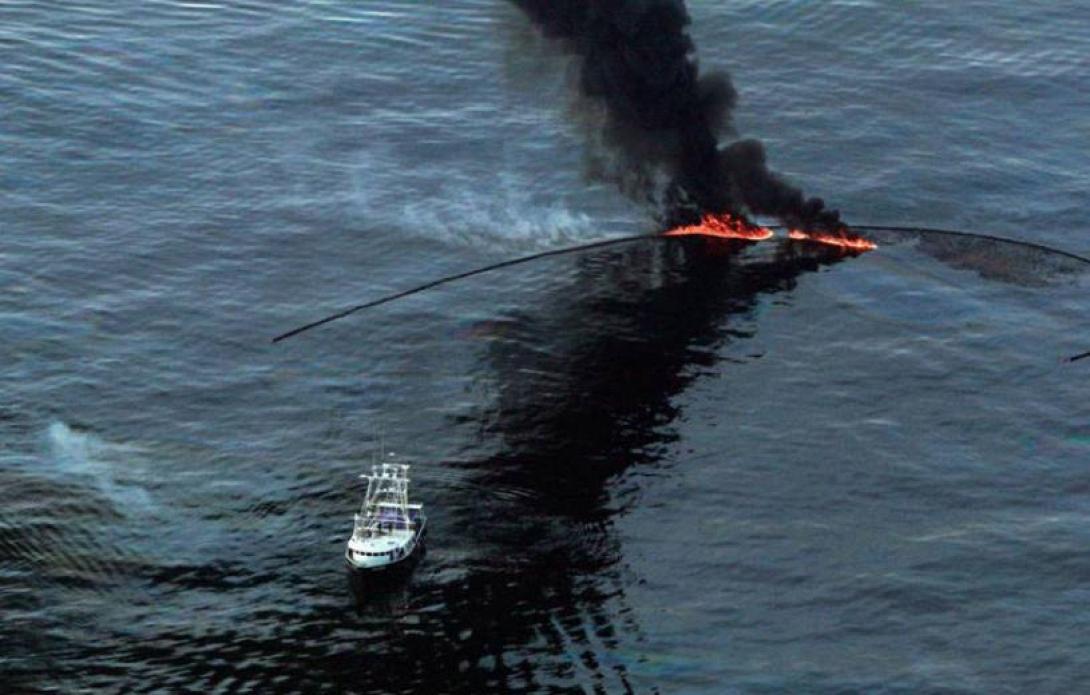 πετρελαιοκηλίδα