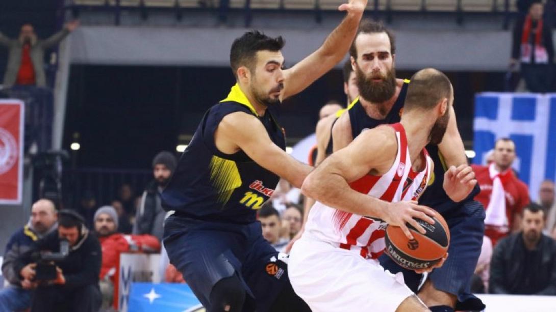 olimpiakos_fener.jpg