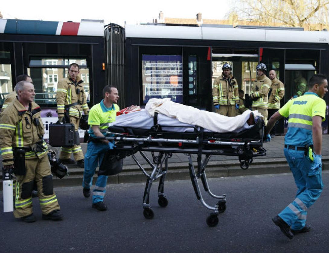 Δύο νεκροί στην Ολλανδία από καραμπόλα εκατοντάδων οχημάτων