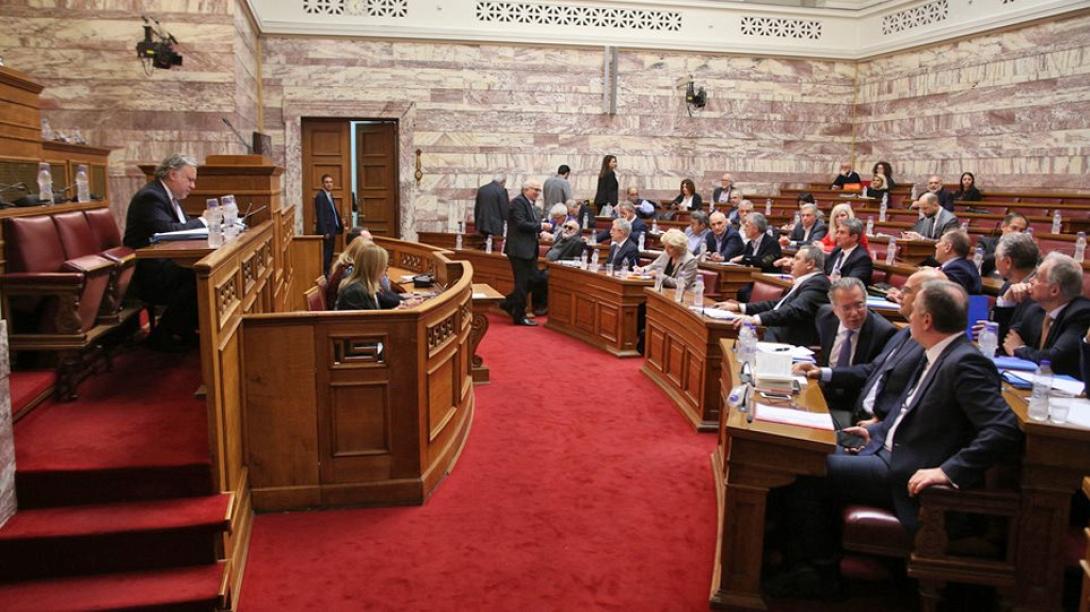 βουλη επιτροπη.jpg