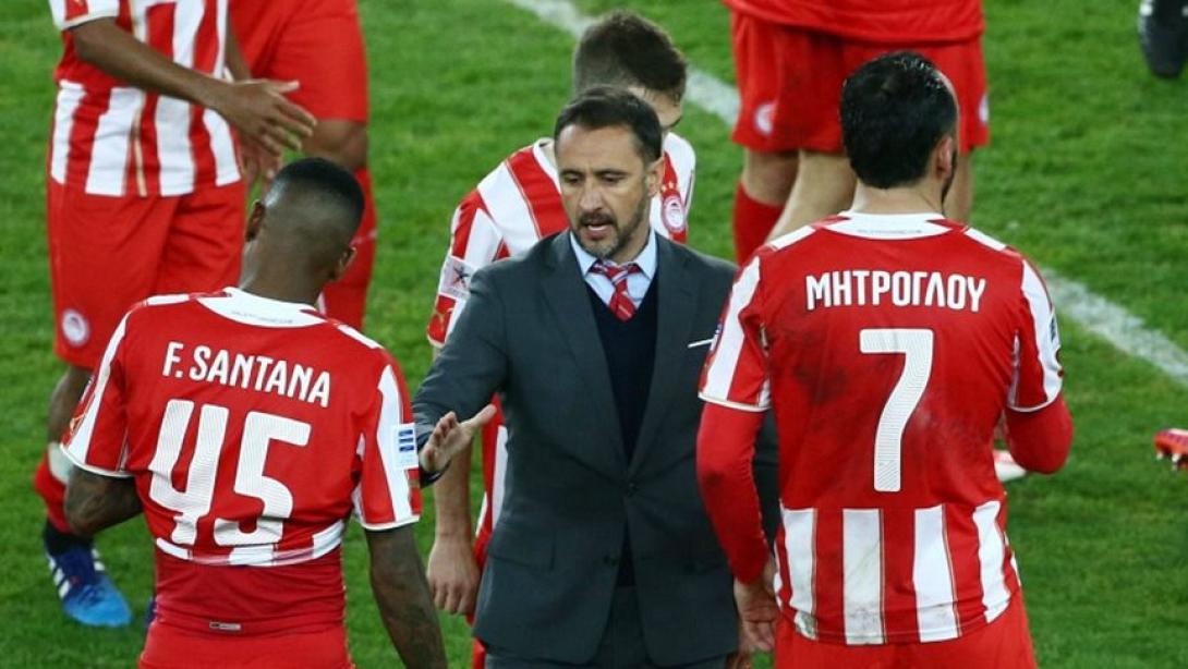 olympiakos_pereira.jpg