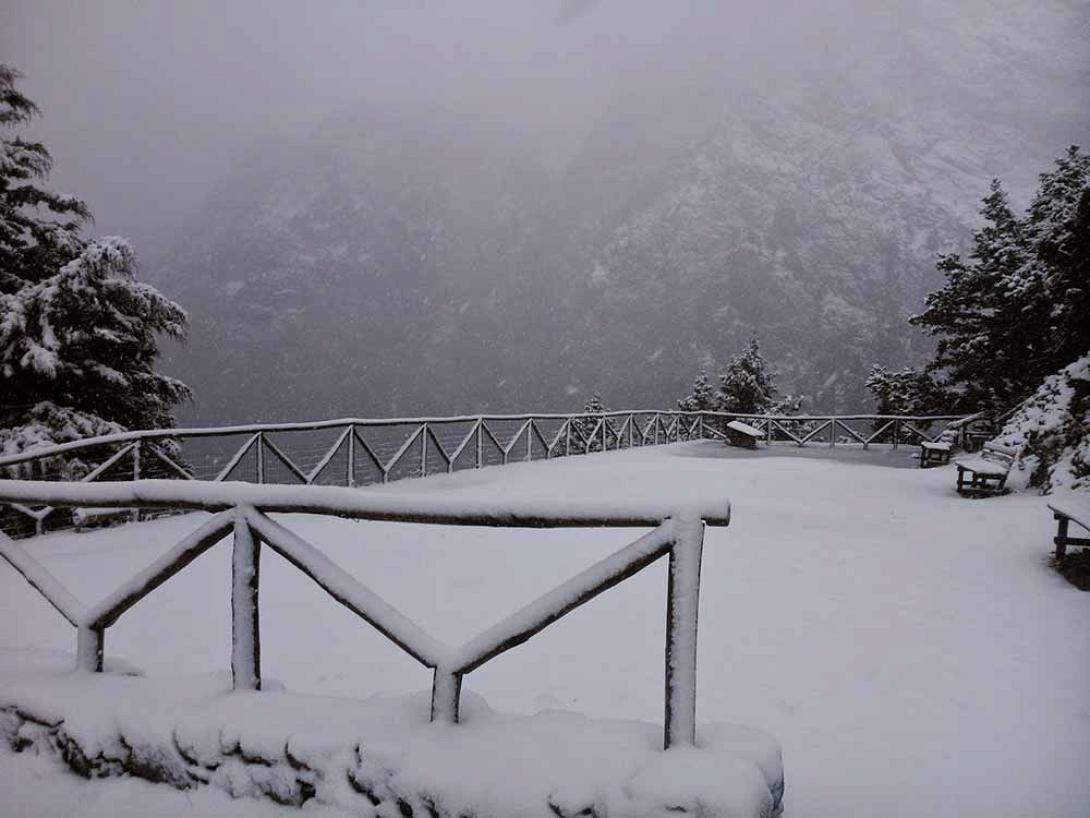 ομαλός χιόνια