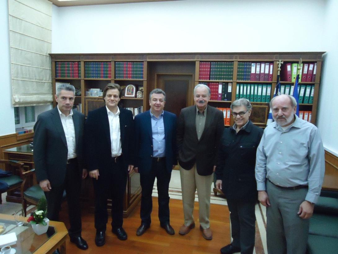 Παιδιά ομογενών απο τον Καναδά για πρώτη φορά στη Κρήτη