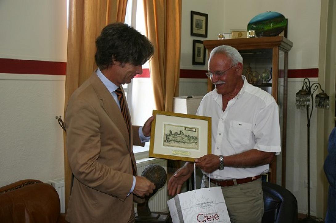 Ο αντιπεριφερειάρχης Χανίων υποδέχθηκε τον πρέσβη της Ολλανδίας
