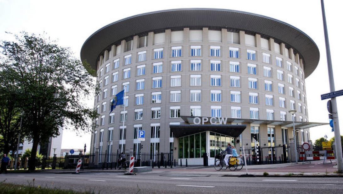 Όλα τα χημικά εκτός Συρίας - Χωρίς Ρωσία πλέον το σχέδιο υδρόλυσης στη Μεσόγειο